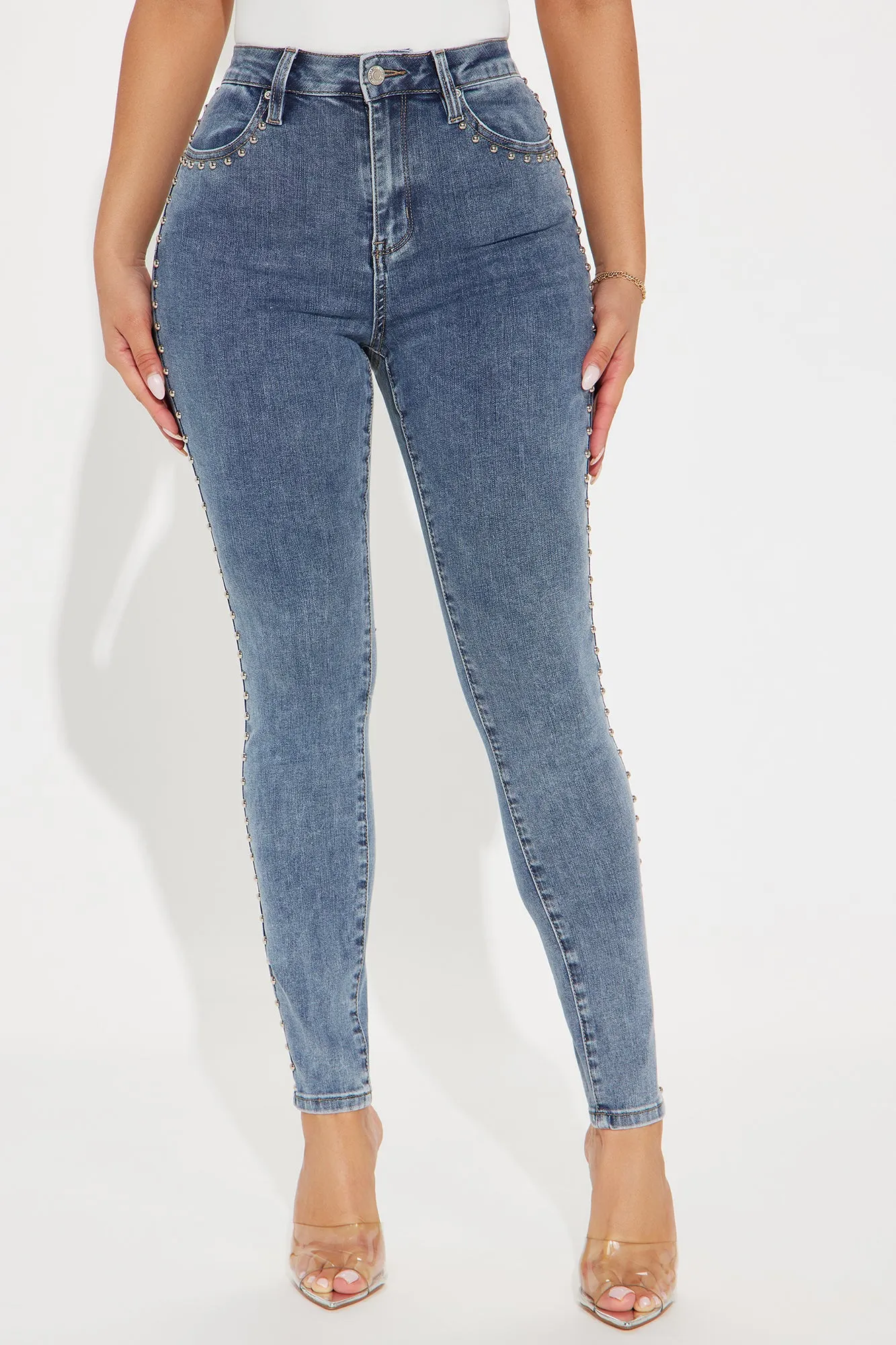 A Different Vibe Studded Stretch Skinny Jeans - Medium Wash