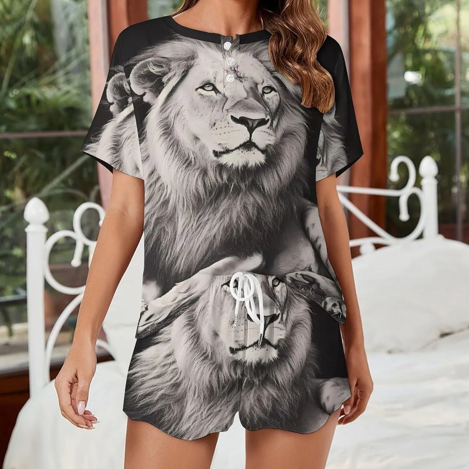 Black And White Liones Pajamas for Women Set Short Sleeve Top And Shorts Lounge Sleepwear Loungewear 2Pcs Pj Sets