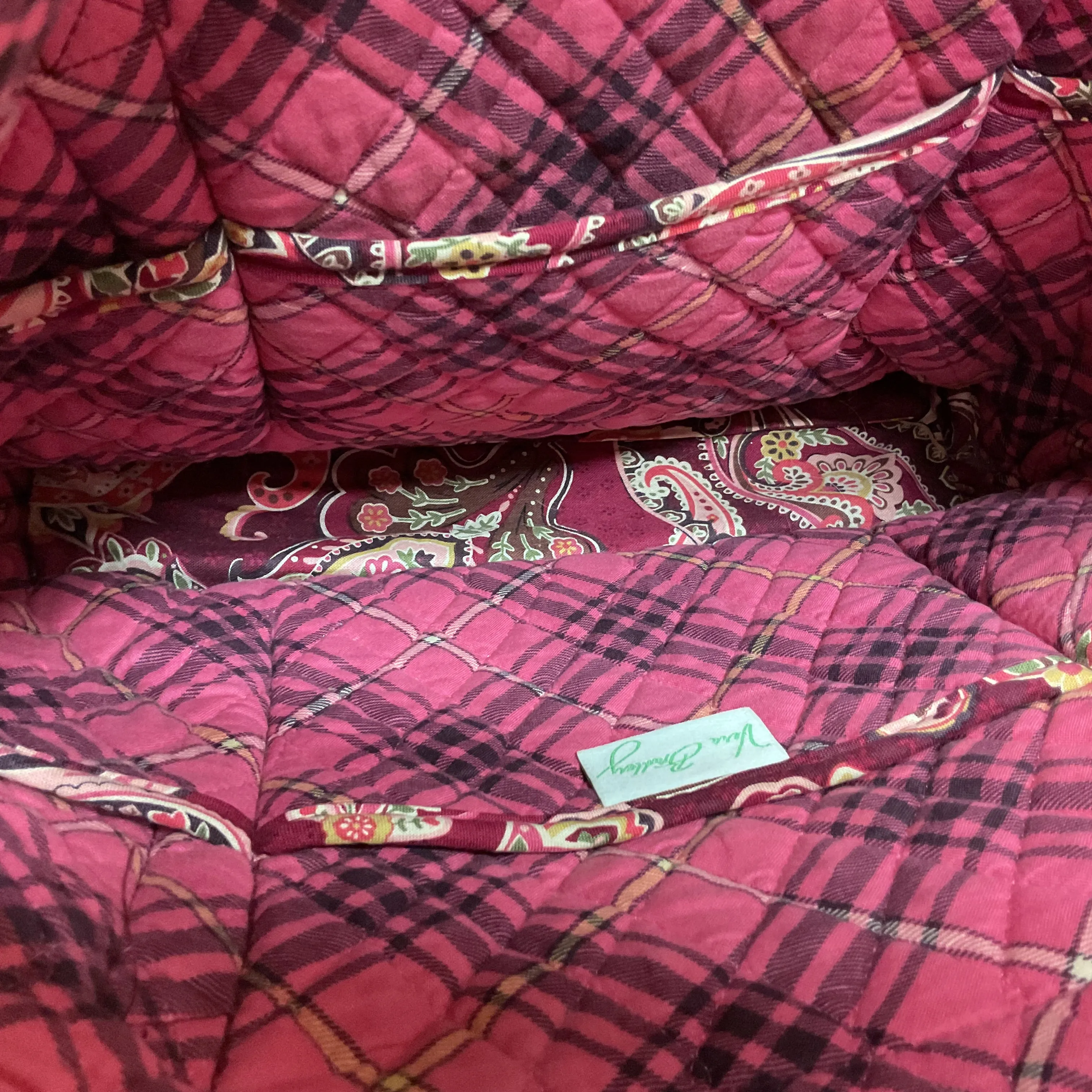 Handbag By Vera Bradley In Maroon, Size:Medium