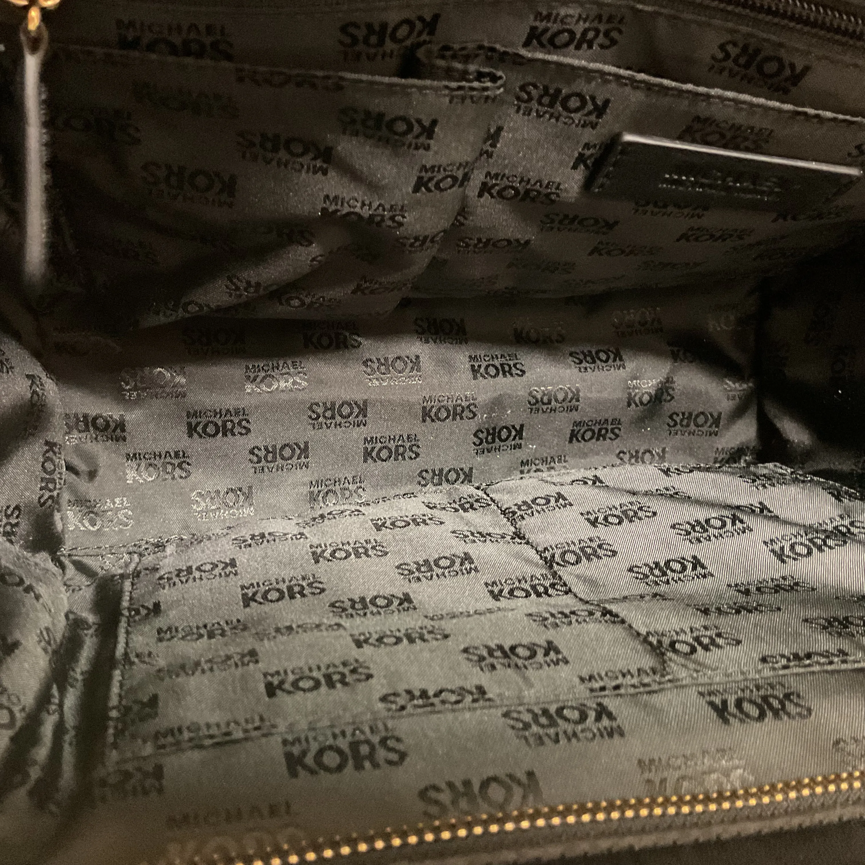 Handbag Designer By Michael Kors In Black, Size:Medium