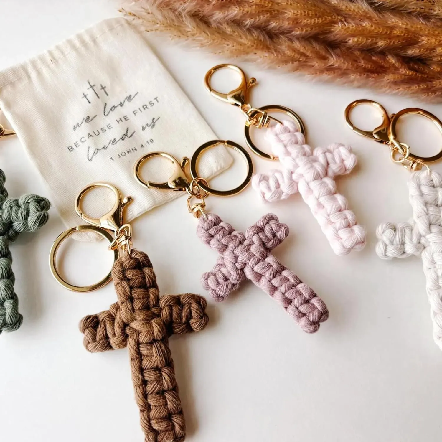 Handcrafted Prayer Cross Keychain Hand Knitted Christian Cross Keychain Holy Bible Pendants Charm Faith Religious Gift