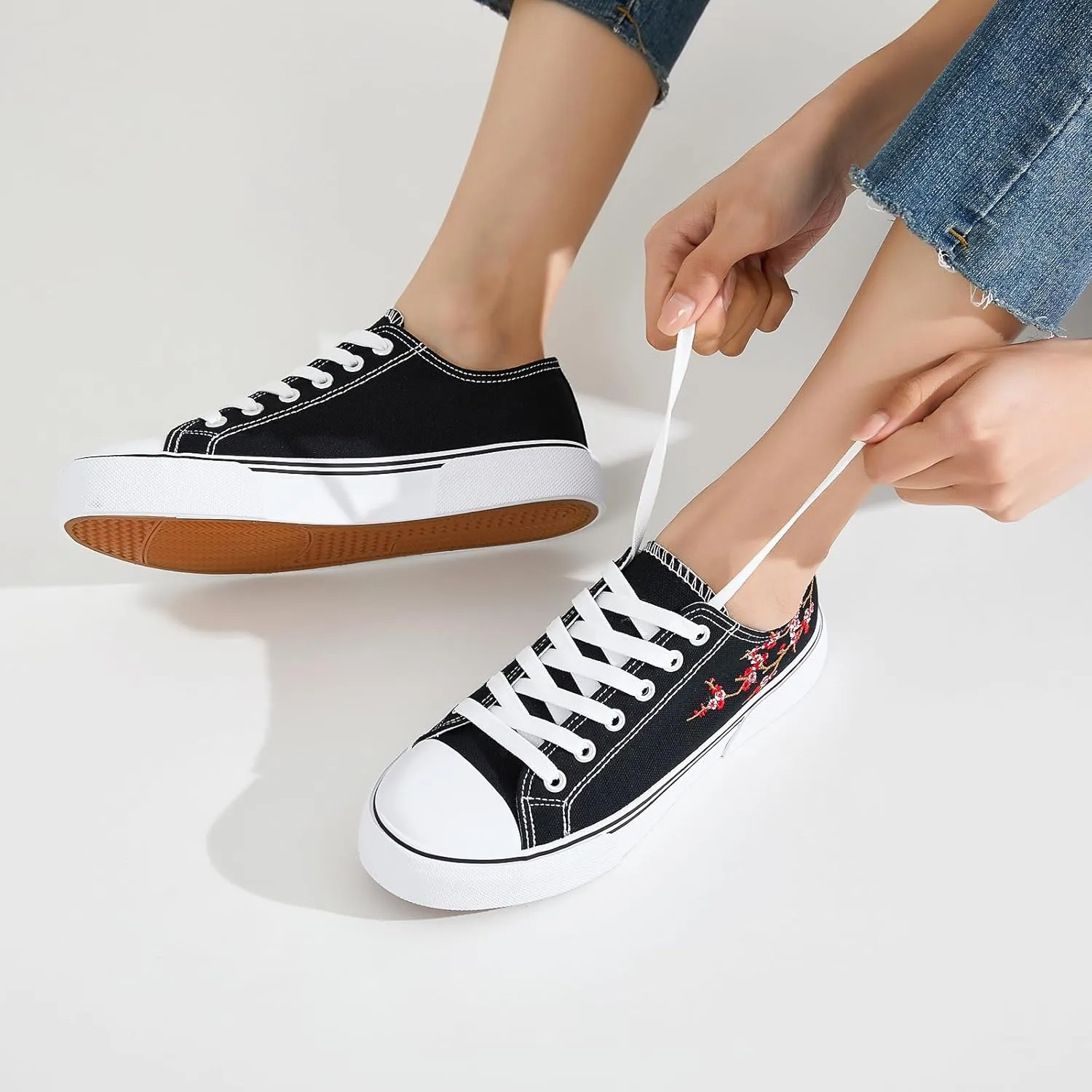 hash bubbie White Sneakers for Women Low Top Canvas Shoes Womens Canvas Sneakers Women's Fashion Sneakers Slip on Casual Tennis Shoes