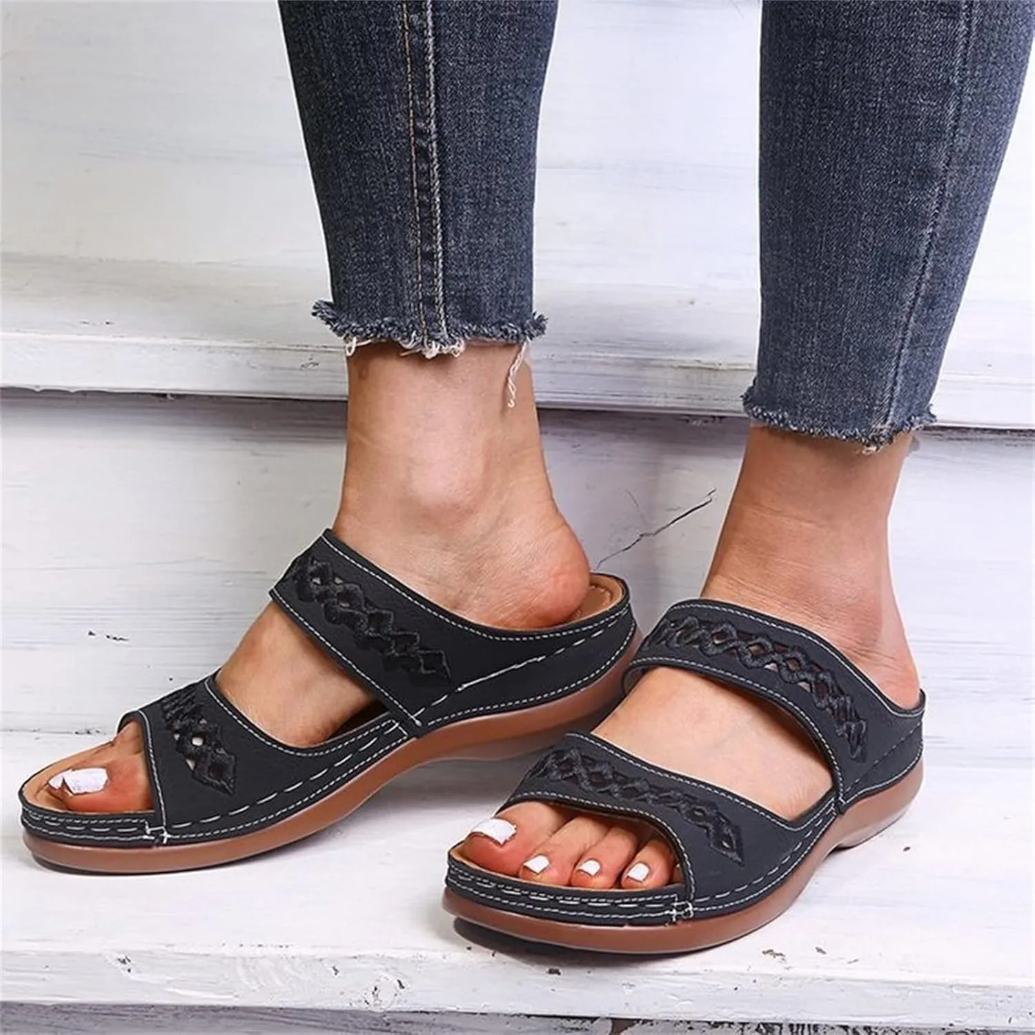 Ladmiple Comfortable Orthopedic Sandals For Women Dressy Summer Arch Support Orthotic Flip Flops Slides for Plantar Fasciitis