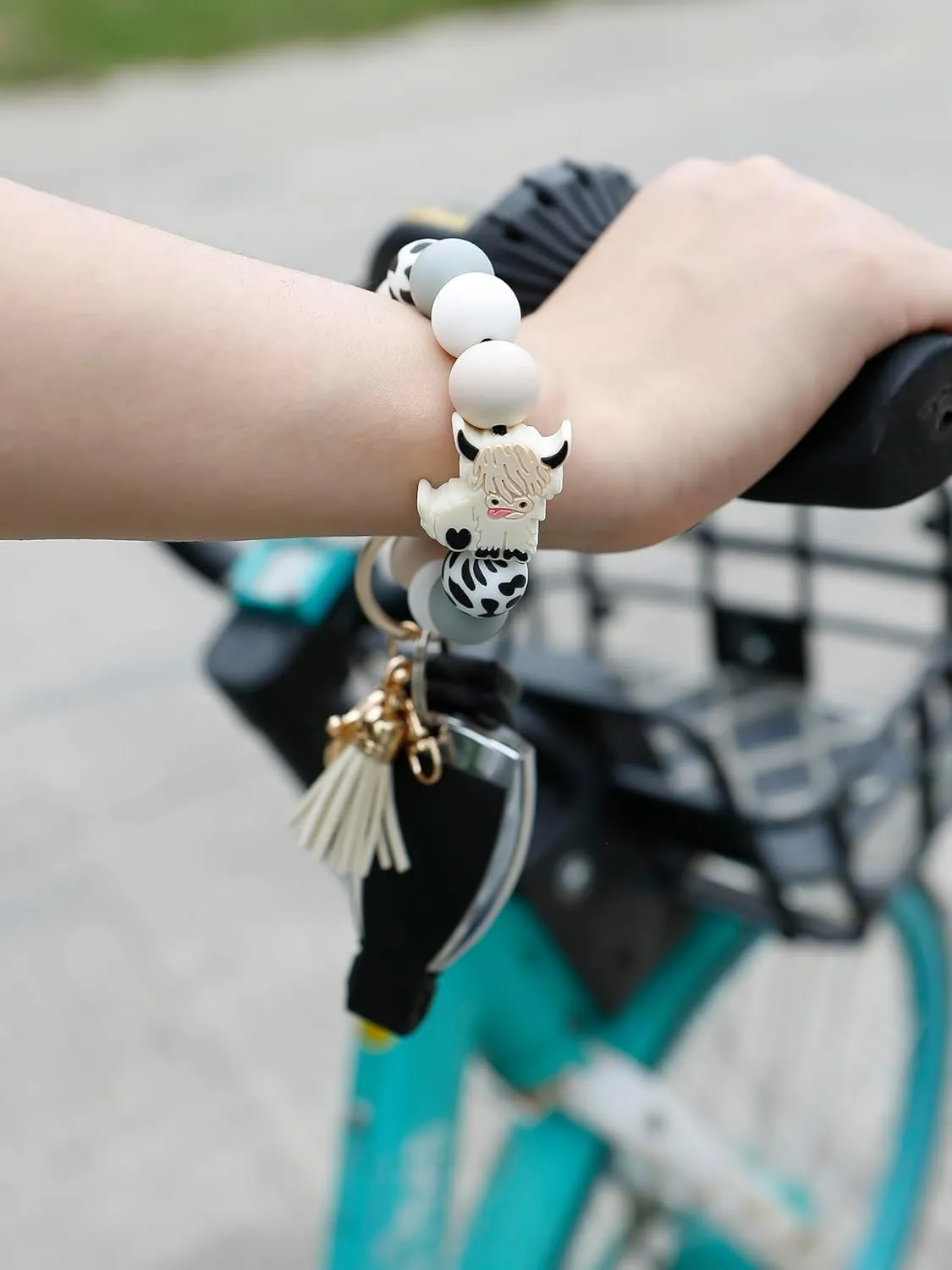 Silicone Key Ring Bracelet Beaded keychain Wristlet Beaded Bangle Wristlet Keychain House Car Keys for Women