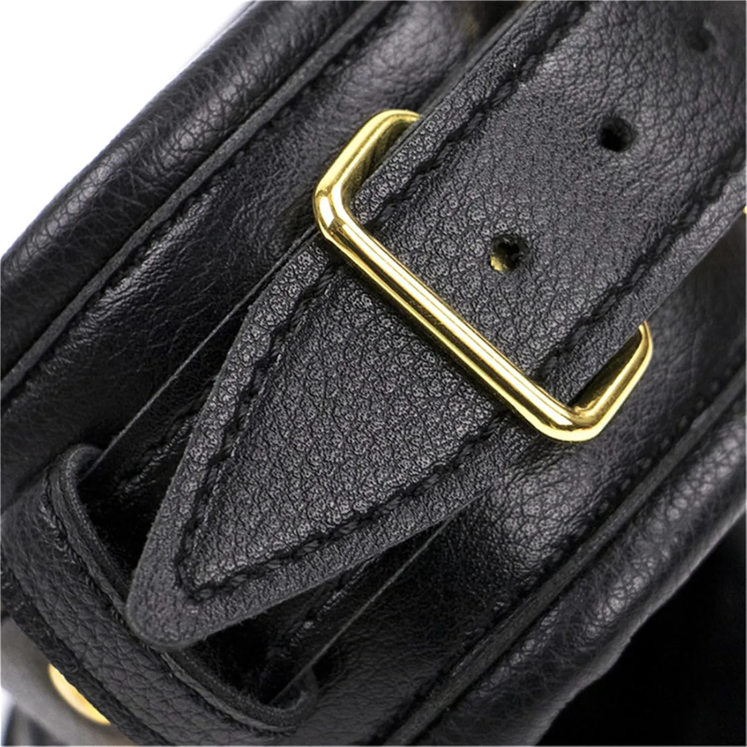 Soft Spong Padded Leather Bangles, Adjustable Ankle Bracelet with Chain Hook, Pin Buckle Bracelets Kits  Your Ultimate Cosplay Cuffs & Fashion Accessory