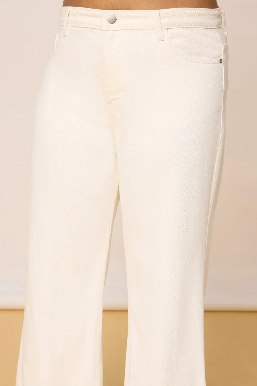 Statement White Curve Bootcut Jeans