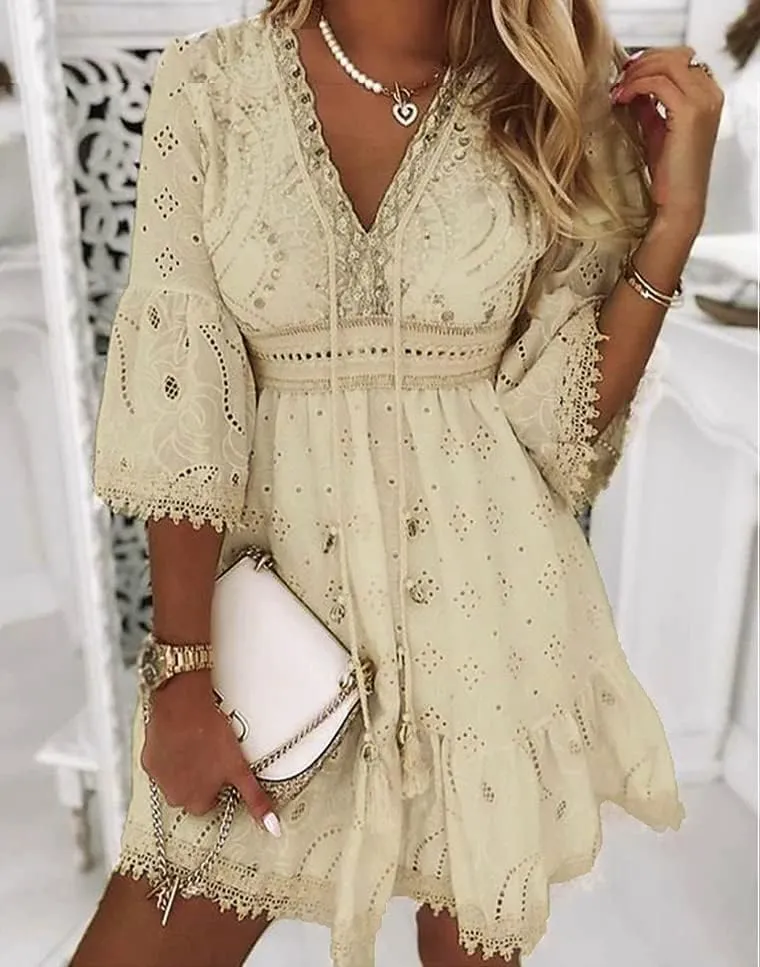 Women's Floral Embroidered Mini Dress Boho V Neck Lace Trim Tiered Ruffle Hem A-Line Summer Dress