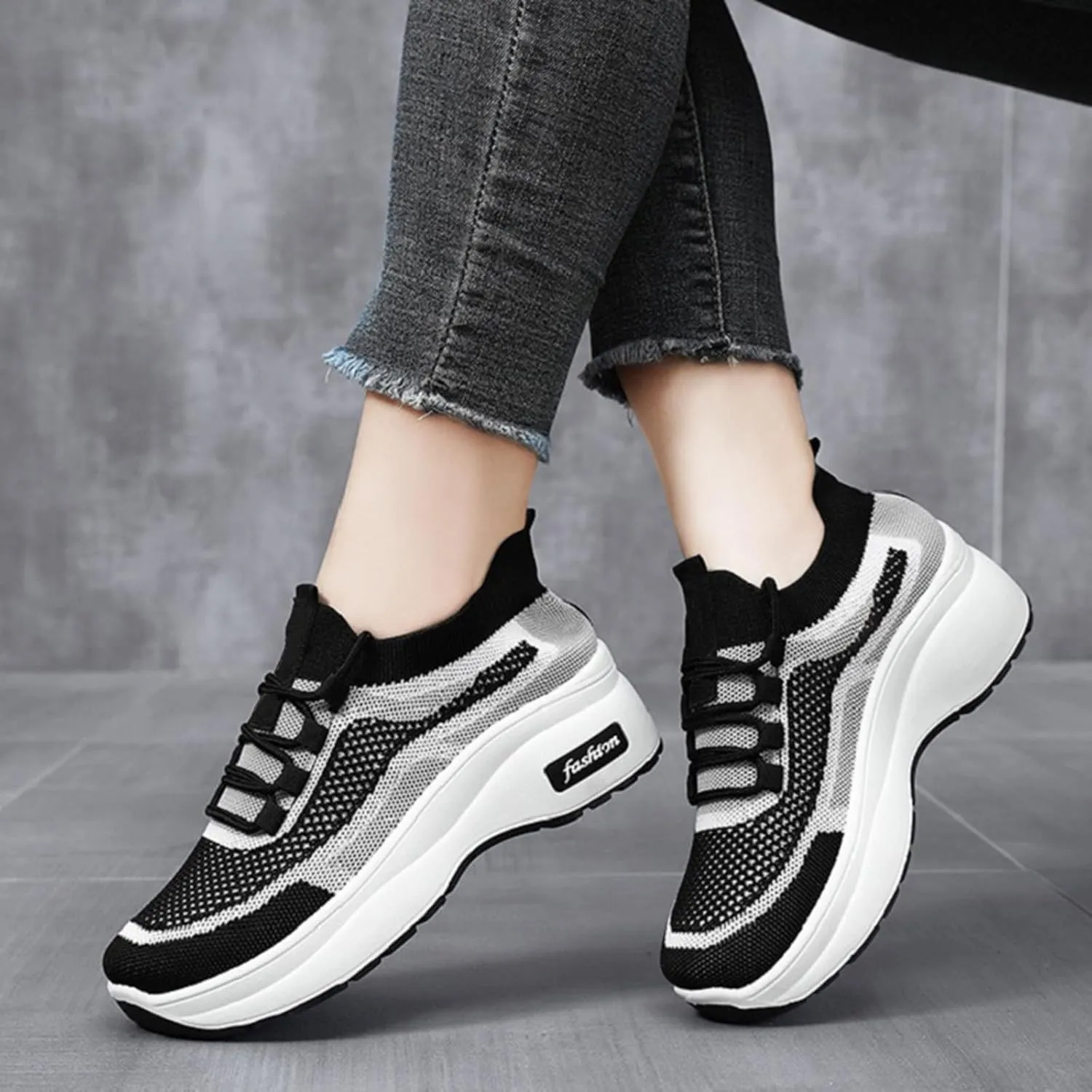 Women's Spring and Autumn Thick Soled Casual Height Enhancing Mesh Breathable Orthopedic Lace up Casual Shoes in Leather