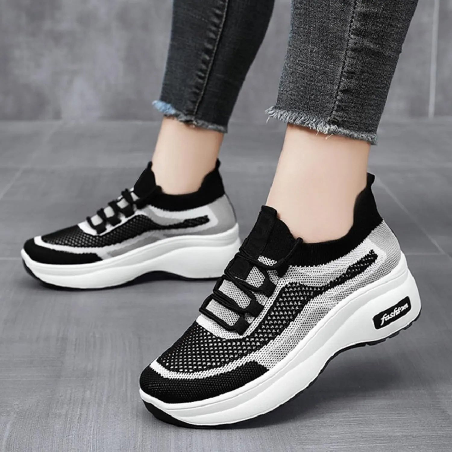 Women's Spring and Autumn Thick Soled Casual Height Enhancing Mesh Breathable Orthopedic Lace up Casual Shoes in Leather