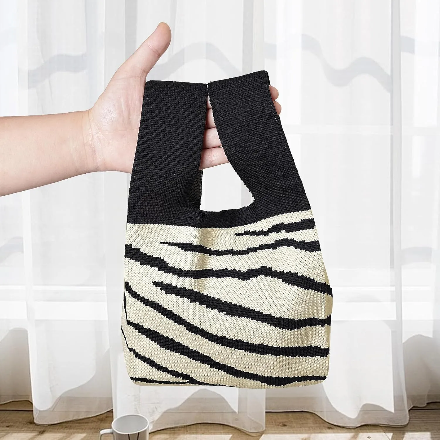 Wrist Knot Tote Bag Pouch Portable Knit Purse Crochet Bag, Mini Cute Wristlet Handbag for Women