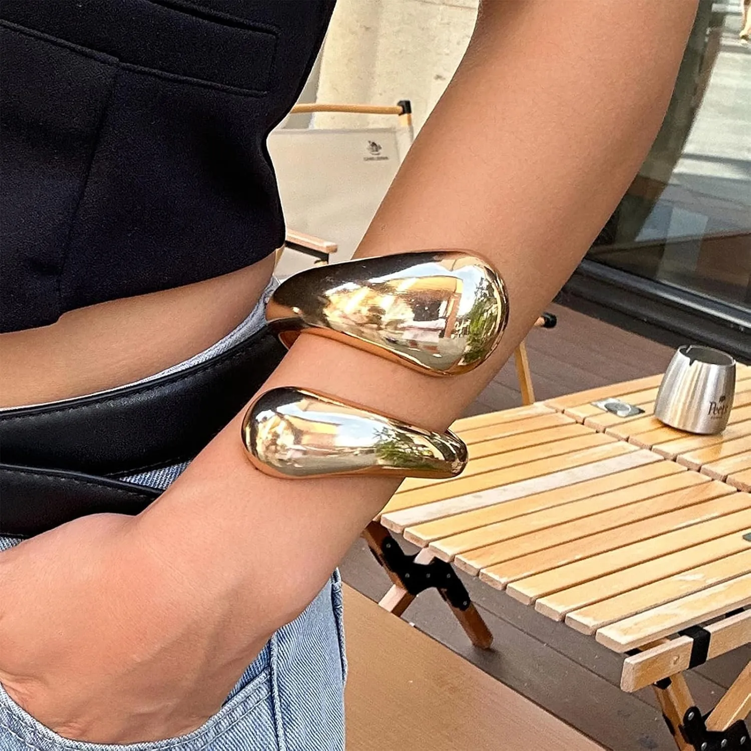 YANCHUN 2PCS Gold Bangles for Women Silver Bangle Bracelets Chunky Bangles Bracelets Non Tarnish Gold/Silver Bracelet for Women Trendy Jewelry Gift