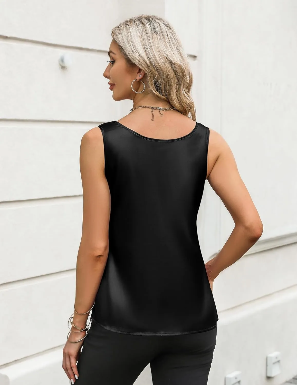Zeagoo Silk Satin Tank Tops for Women Scoop Neck Sleeveless Camisole Tops 2025 Summer Basic Blouses