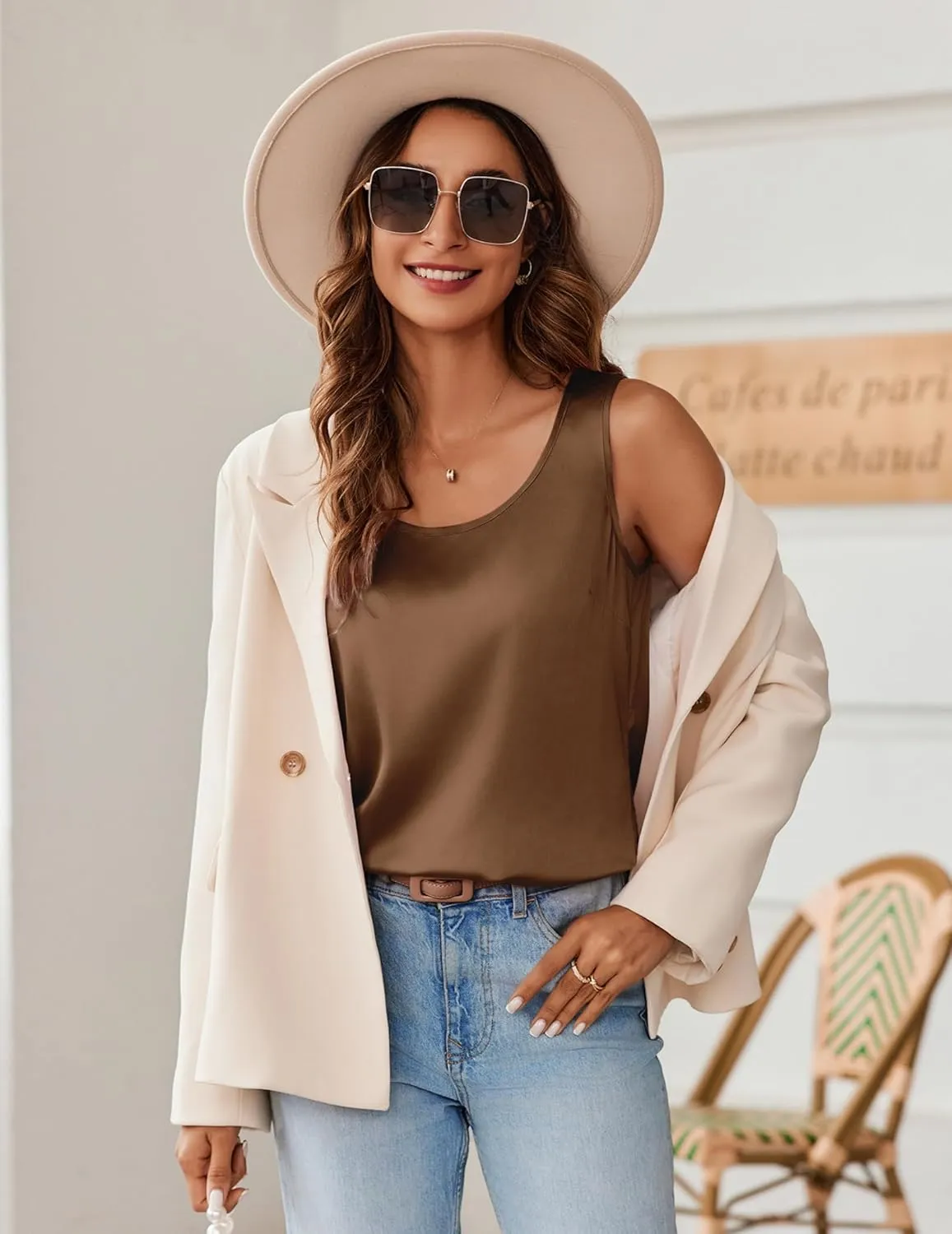 Zeagoo Silk Satin Tank Tops for Women Scoop Neck Sleeveless Camisole Tops 2025 Summer Basic Blouses